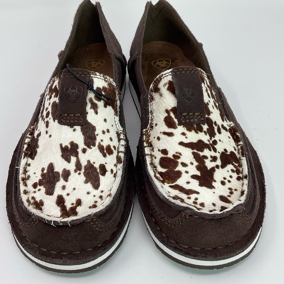 Ariat Womens Cruiser Brown/White Cow Logo Print Sizent Leather Size 7 NWT - Picture 2 of 9